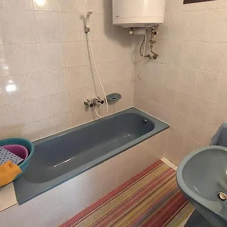 Tulipan Vendeghaz Holiday home Gyenesdias
